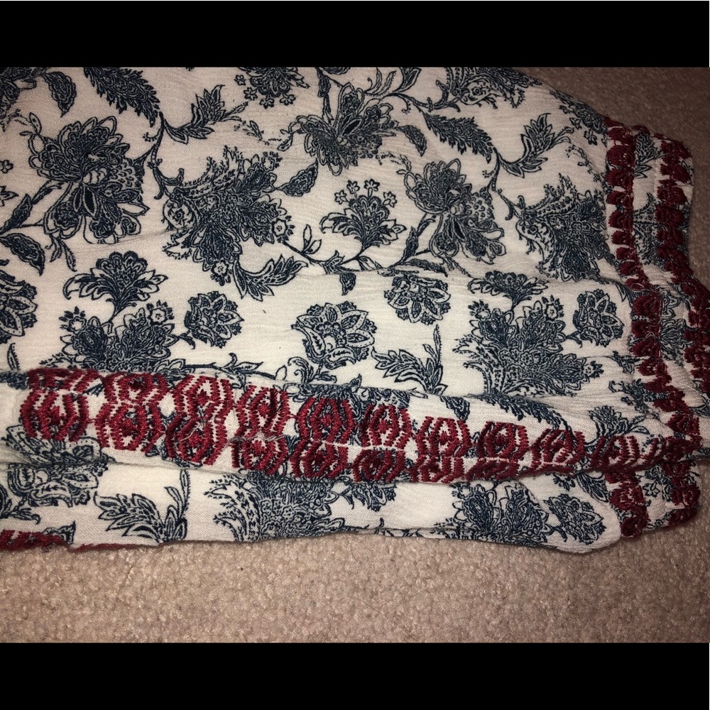 White patterned summer shorts